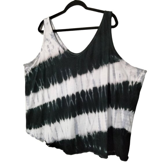Terra & Sky Tie-Dye Black & White Sleeveless Asymmetrical Top Plus size 4X - Picture 3 of 6